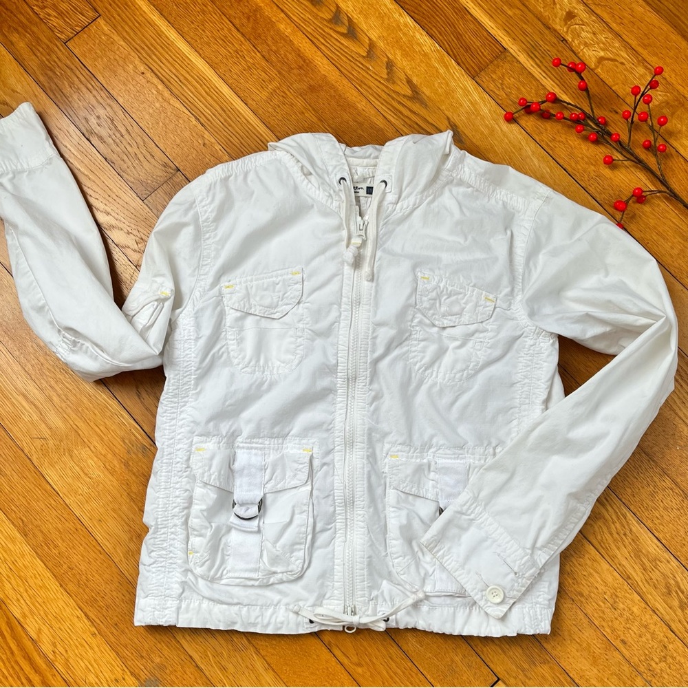 GAP Lightweight Jacket - Picture 2 of 8